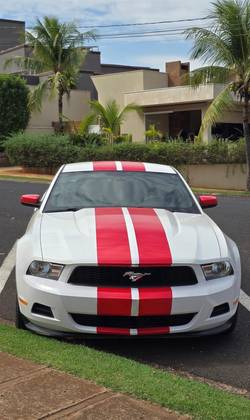 FORD MUSTANG 3.7 V6 GASOLINA MANUAL FORD MUSTANG 3.7 V6 GASOLINA MANUAL